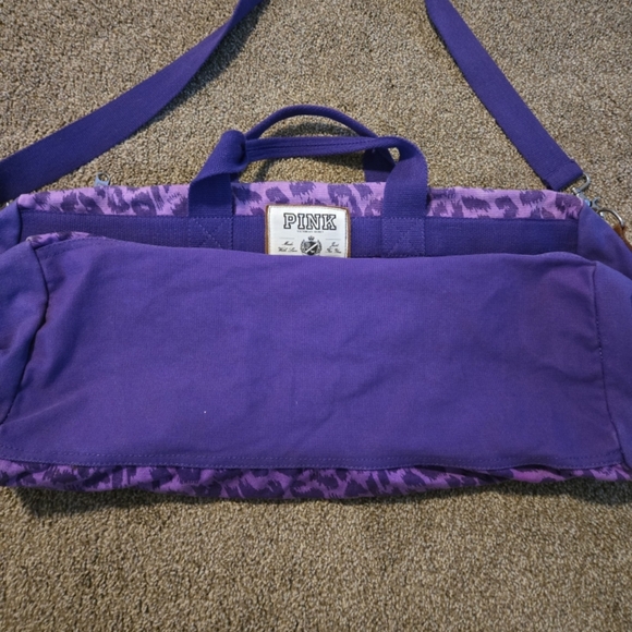 PINK Victoria's Secret Purple Leopard Travel Duffel Bag - Picture 4 of 7